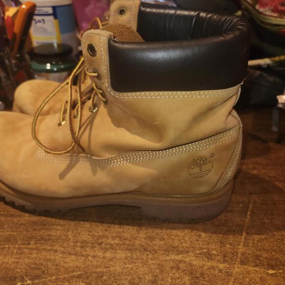 Timberland 10061 Men's Premium 6 Inch Waterproof Boots Wheat Nubuck Sz 15 Wide - Picture 4 of 7